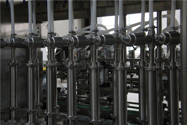 ഉയർന്ന ശേഷിയുള്ള കാപ്സിക്കം സോസ് ലീനിയർ ലിക്വിഡ് ഫില്ലിംഗ് മെഷീൻ